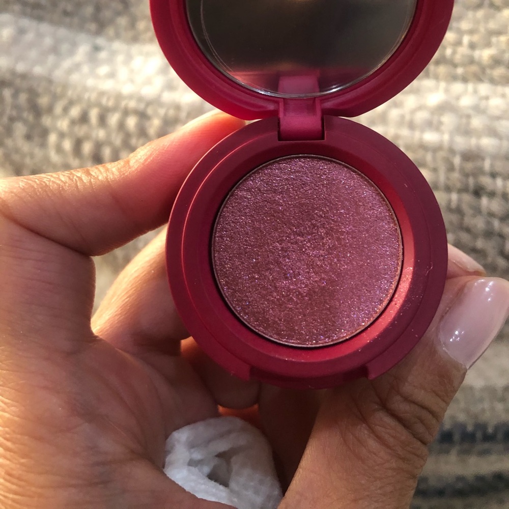 3 stacked Eyeshadows by Kaji